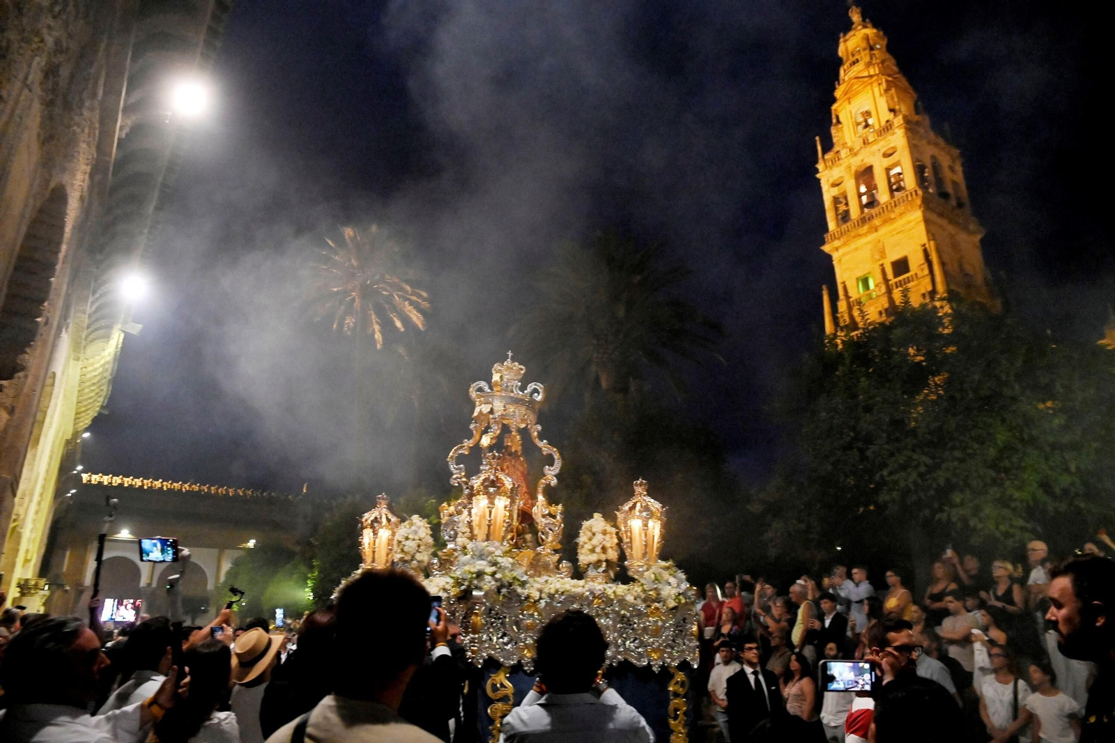 Las mejores imágenes del traslado de la Virgen de la Fuensanta a su santuario