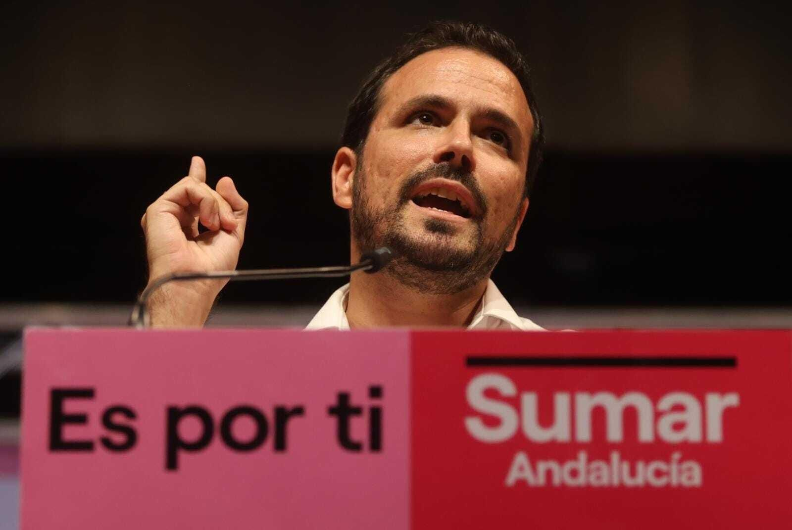 Alberto Garzón, en un mintín de Sumar en Málaga.