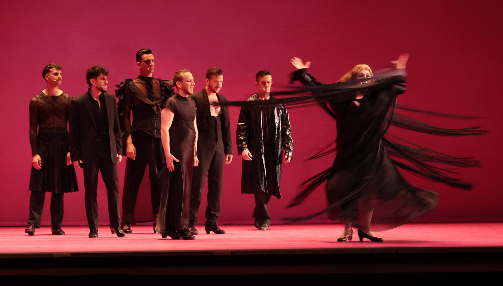 Imágenes de Manuel Liñán & Compañia en el Festival de Jerez con su espectáculo 'Muerta de amor'