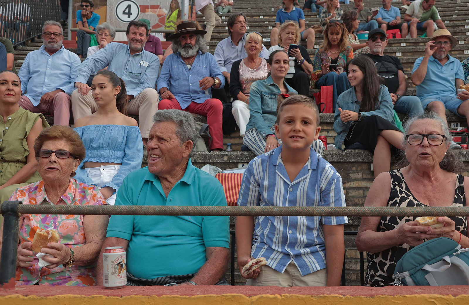 Búscate durante la novilla del miércoles de la Feria Real de Algeciras 2024
