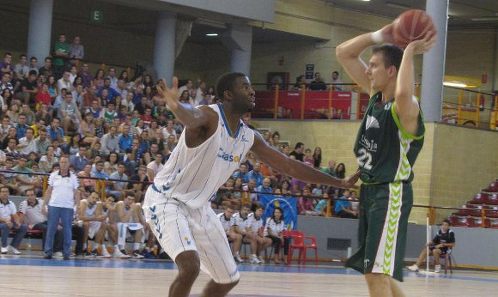 El Cajasol no supera al Unicaja y se queda sin la Copa Andalucía (65-53)