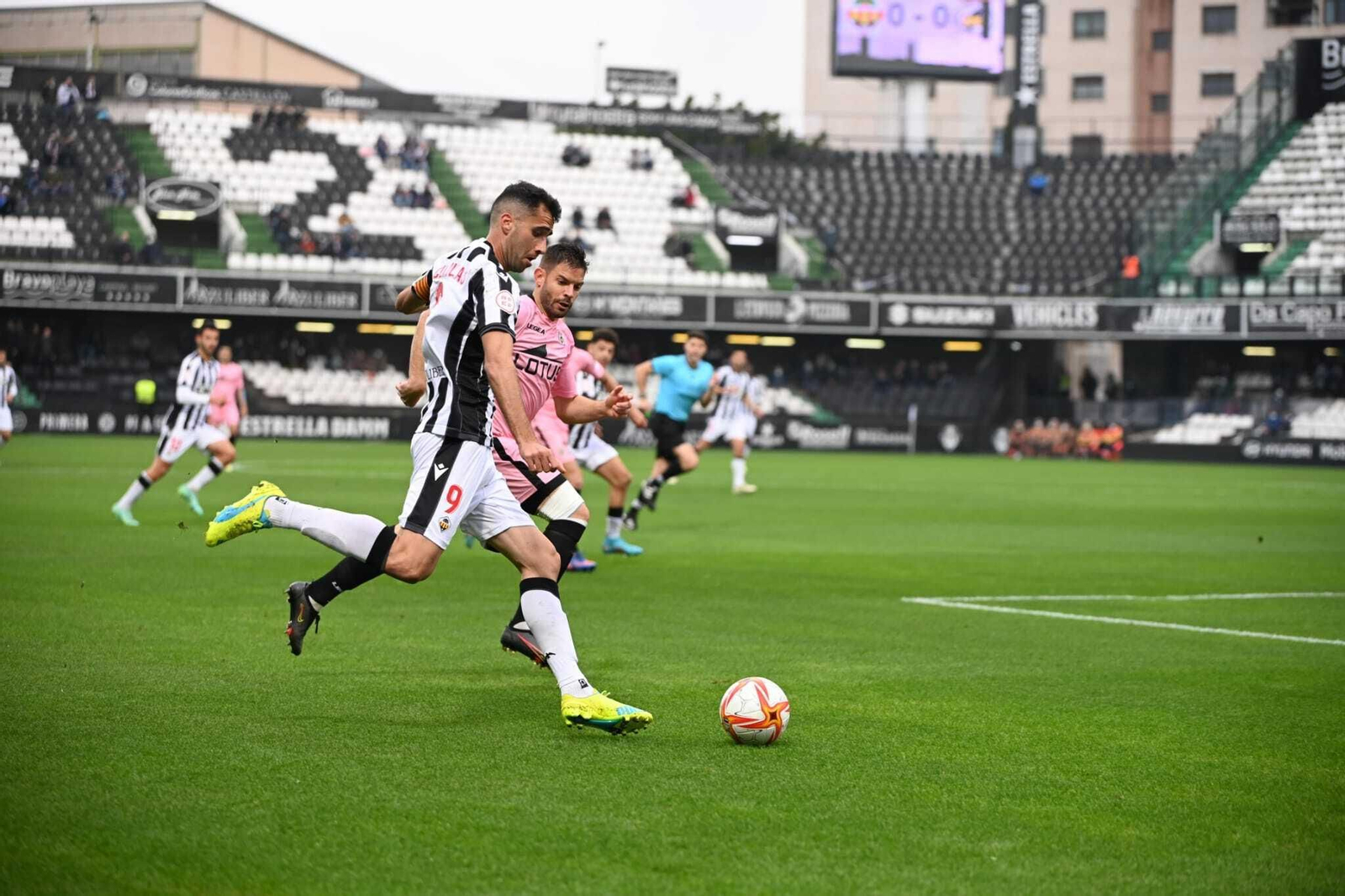 Las fotos del triunfo de la Balona en Castellón (0-2)