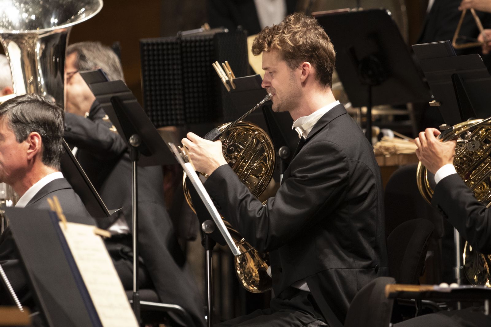 Así ha sido el concierto de la Filarmónica de Luxemburgo en el Palacio de Carlos  V  durante el Festival de Música y Danza de Granada