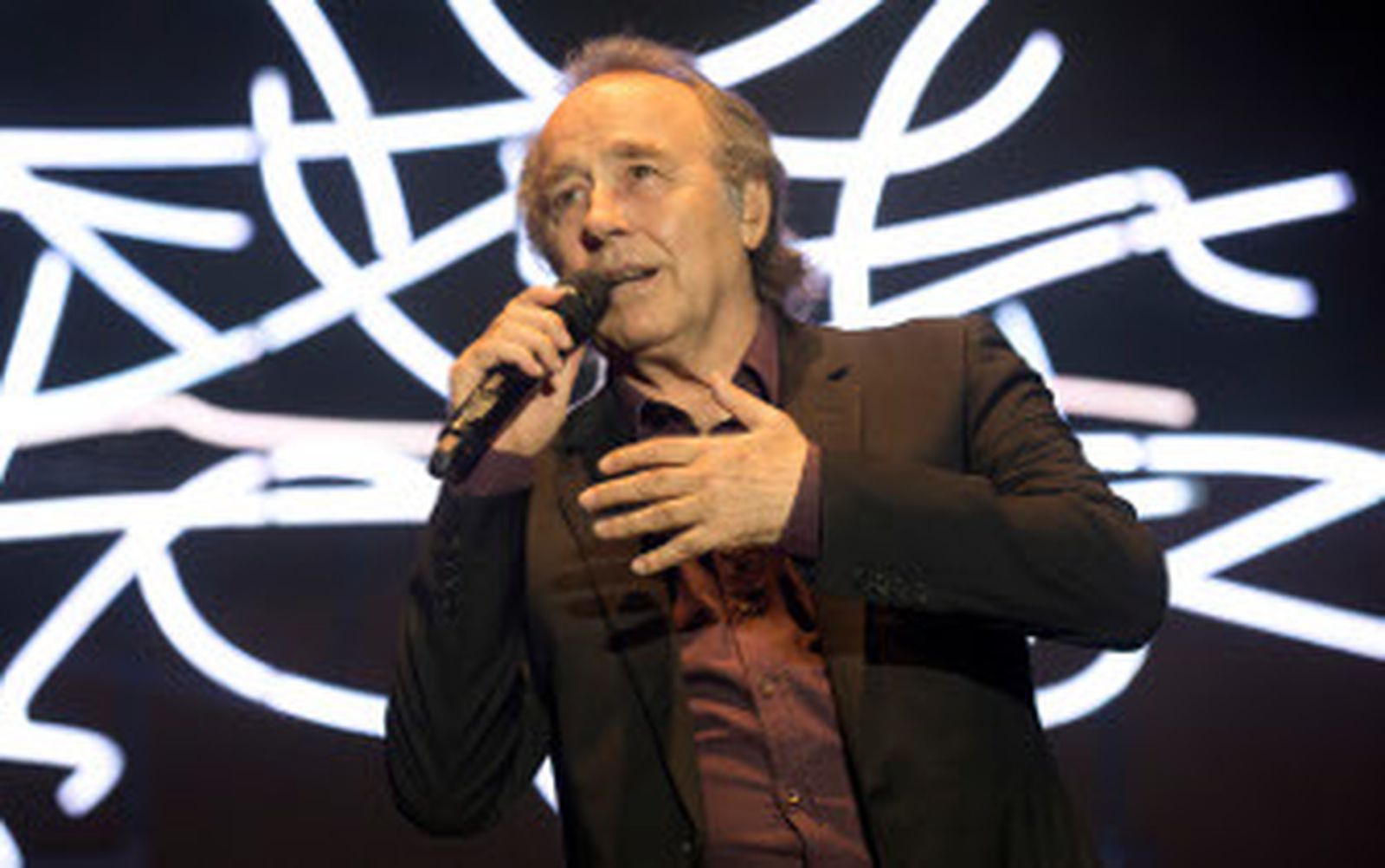 Larga vida a Serrat