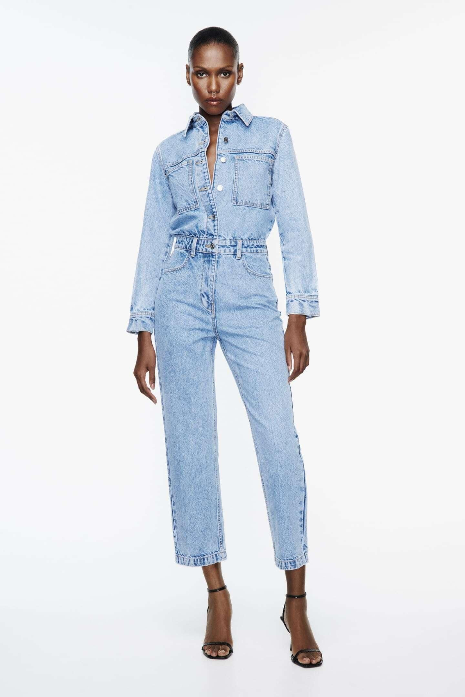 Mono vaquero de Zara.