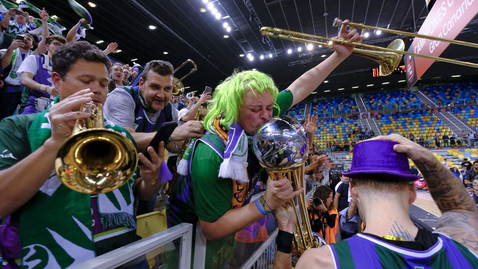 El Unicaja, campeón de Copa: Todas las imágenes del partido, la fiesta y la llegada a Málaga