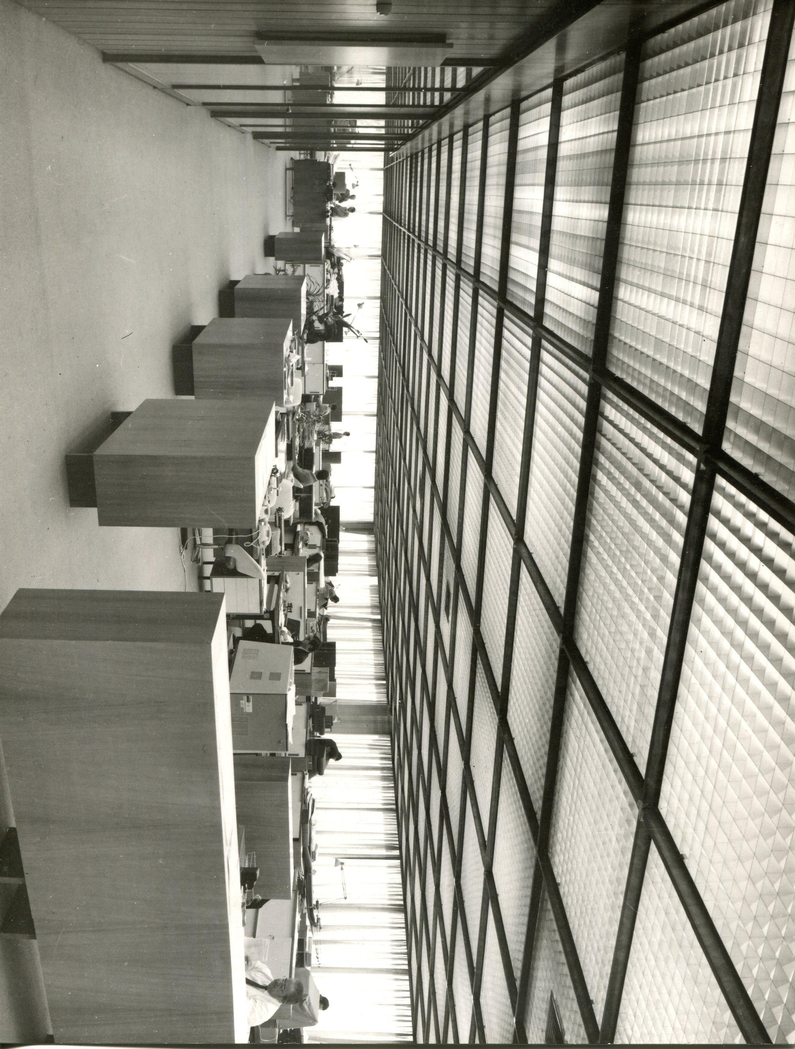 Así era la sede de Endesa en la avenida de la Borbolla antes de la reforma