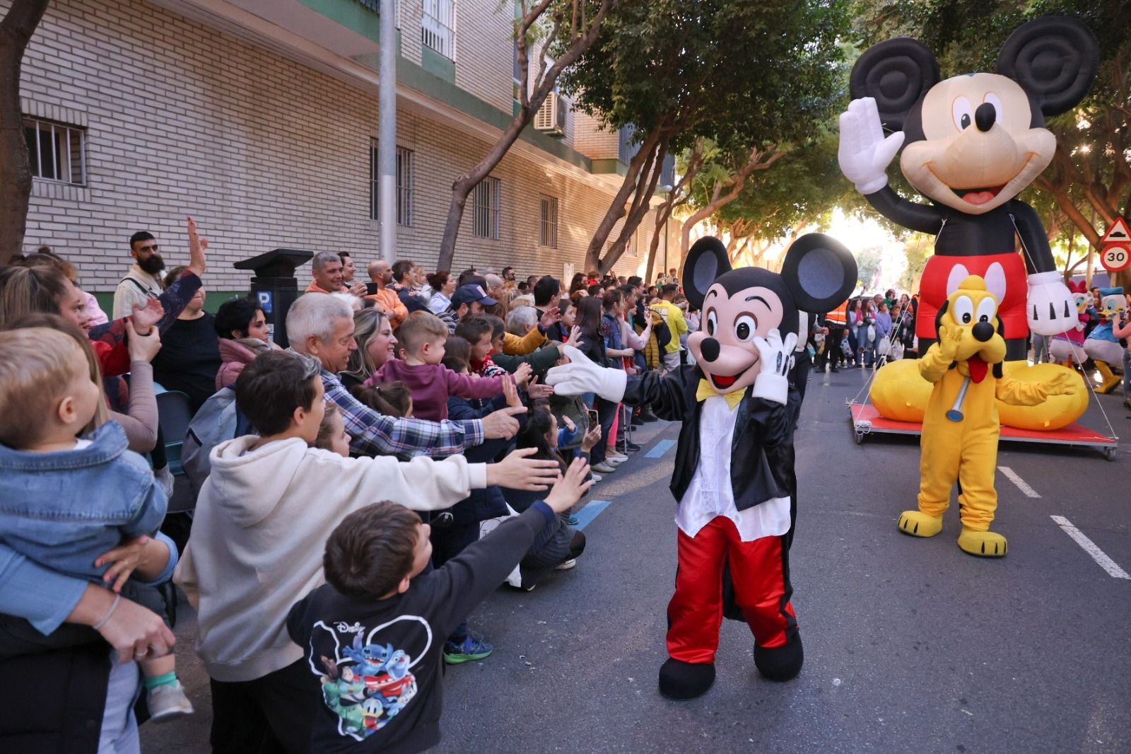 Las fotos de la Cabalgata de Reyes de Huelin 2024