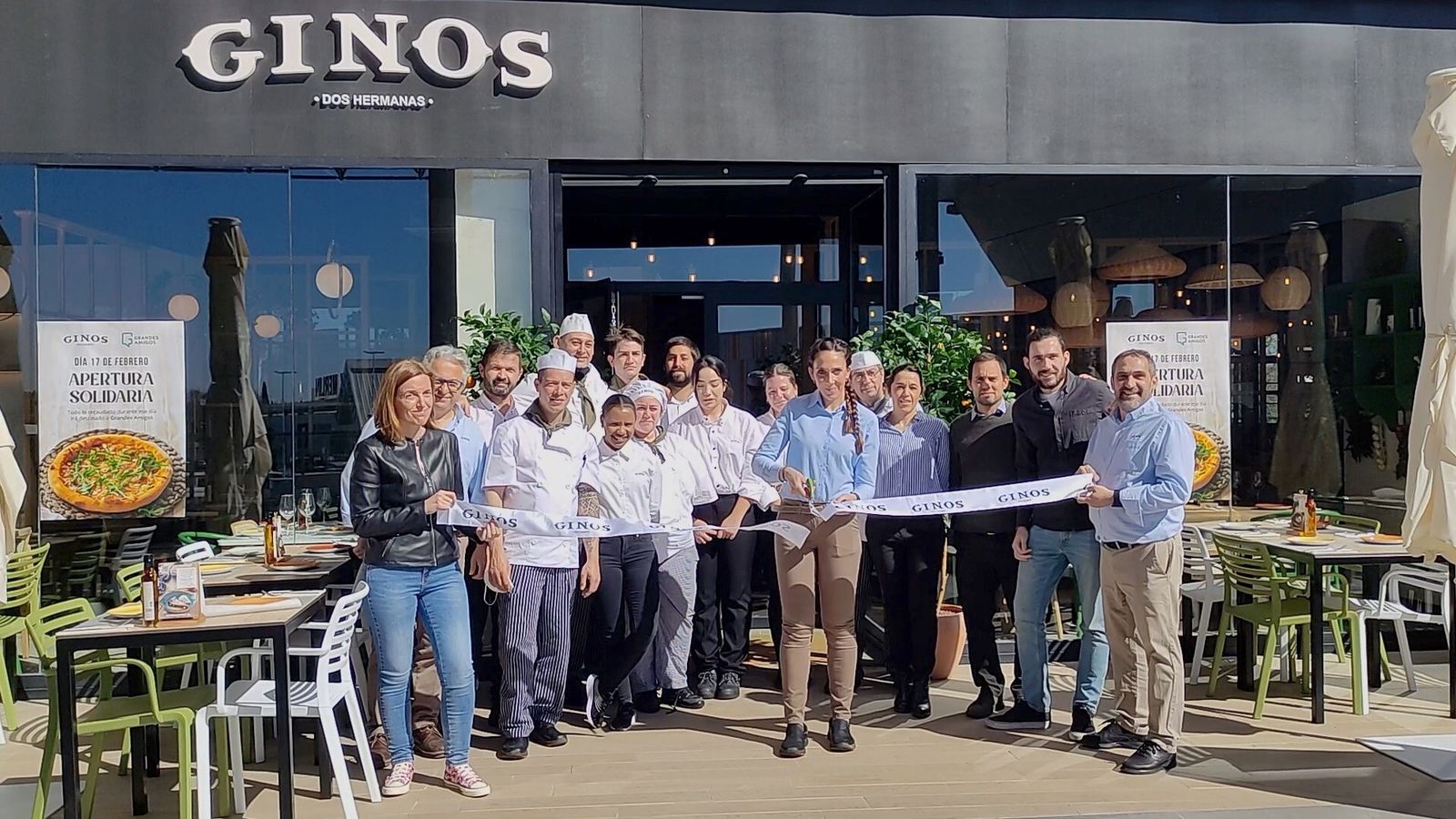 Inauguración de Ginos en el centro comercial Way Dos Hermanas.