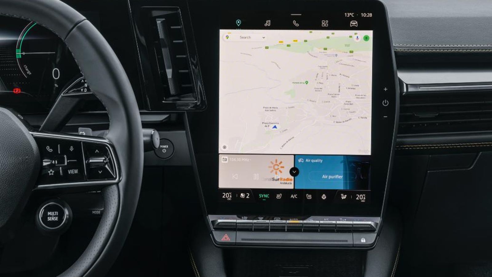 Si el punto de carga al que nos dirigimos está fijado en el navegador, el sistema de refrigeración calentará o enfriará la batería, según sea más conveniente, para hacer la recarga más eficaz,