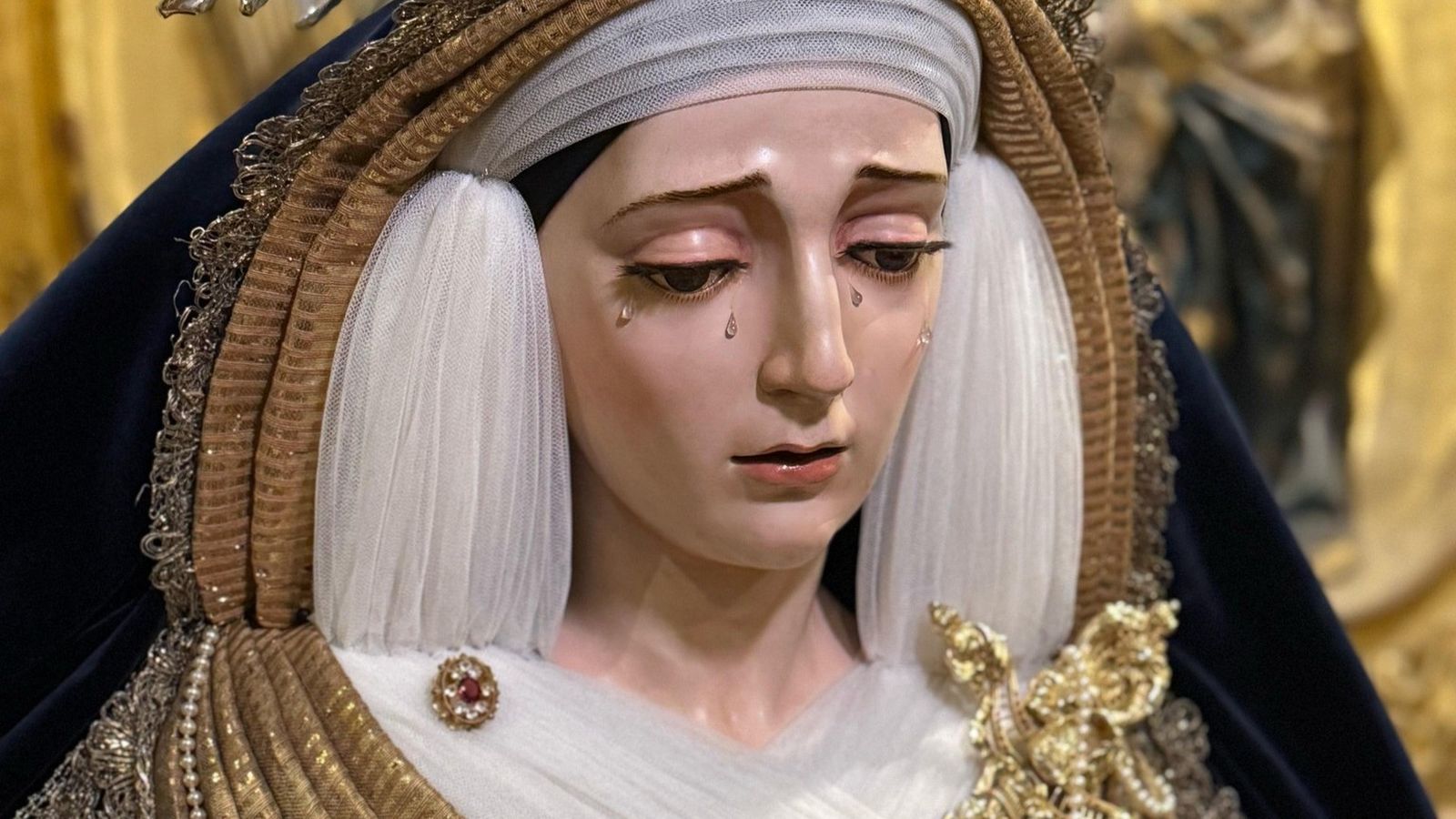 Fotogalería: Altar de Cultos Hermandad del Cautivo 2025