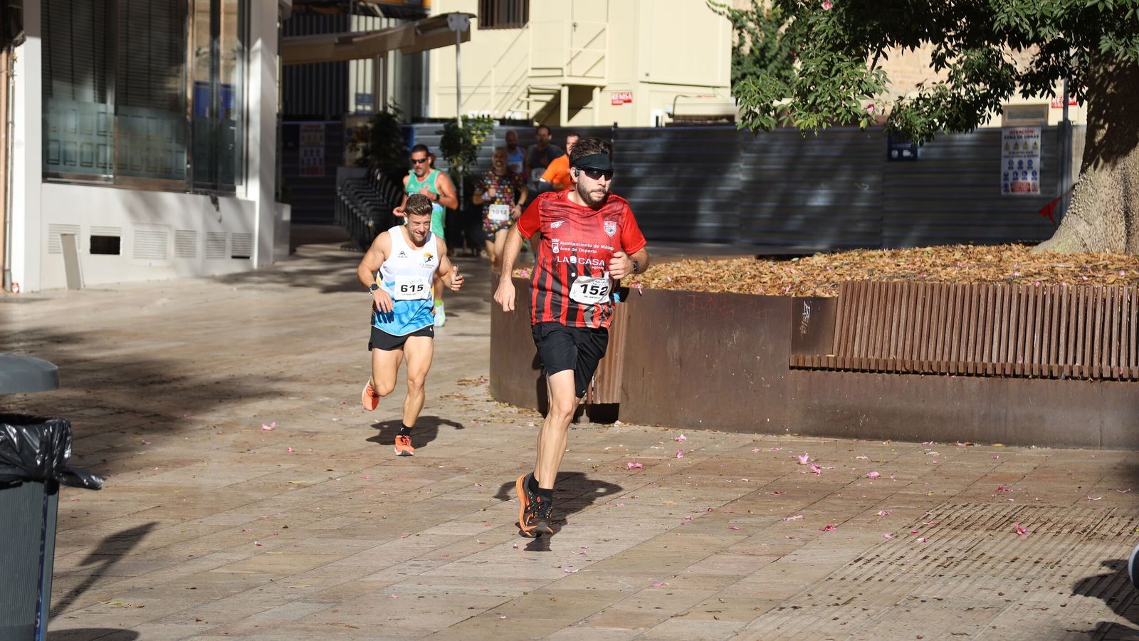 Búscate en las fotos de la Carrera de la Prensa en Málaga