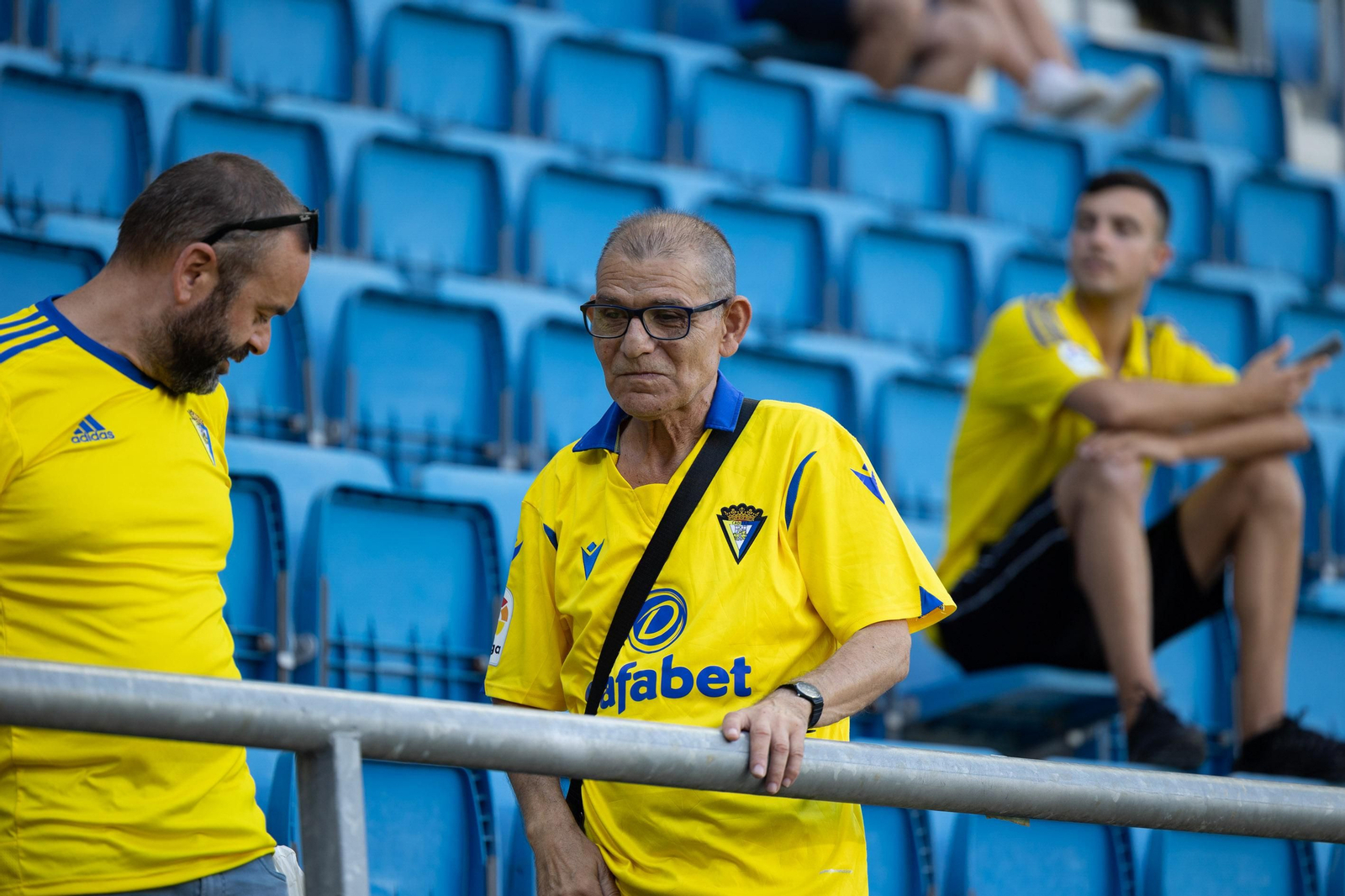 Búscate entre las imágenes del Cádiz - Real Sociedad