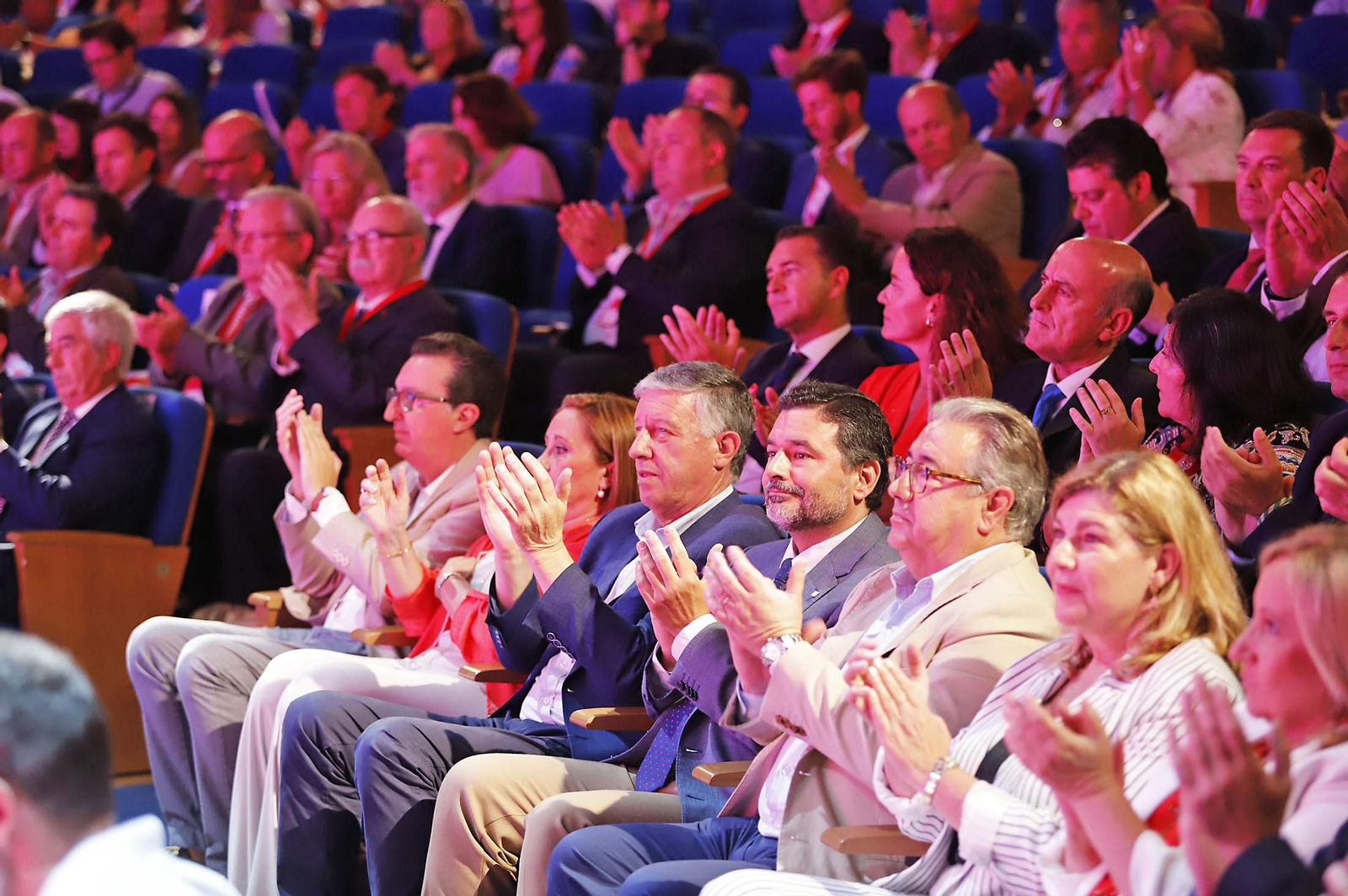 Imágenes de la inauguración del VIII Congreso Internacional de Frutos Rojos en Huelva