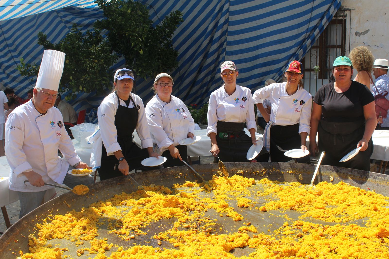 Fotogalería de la paella gigante de Velefique
