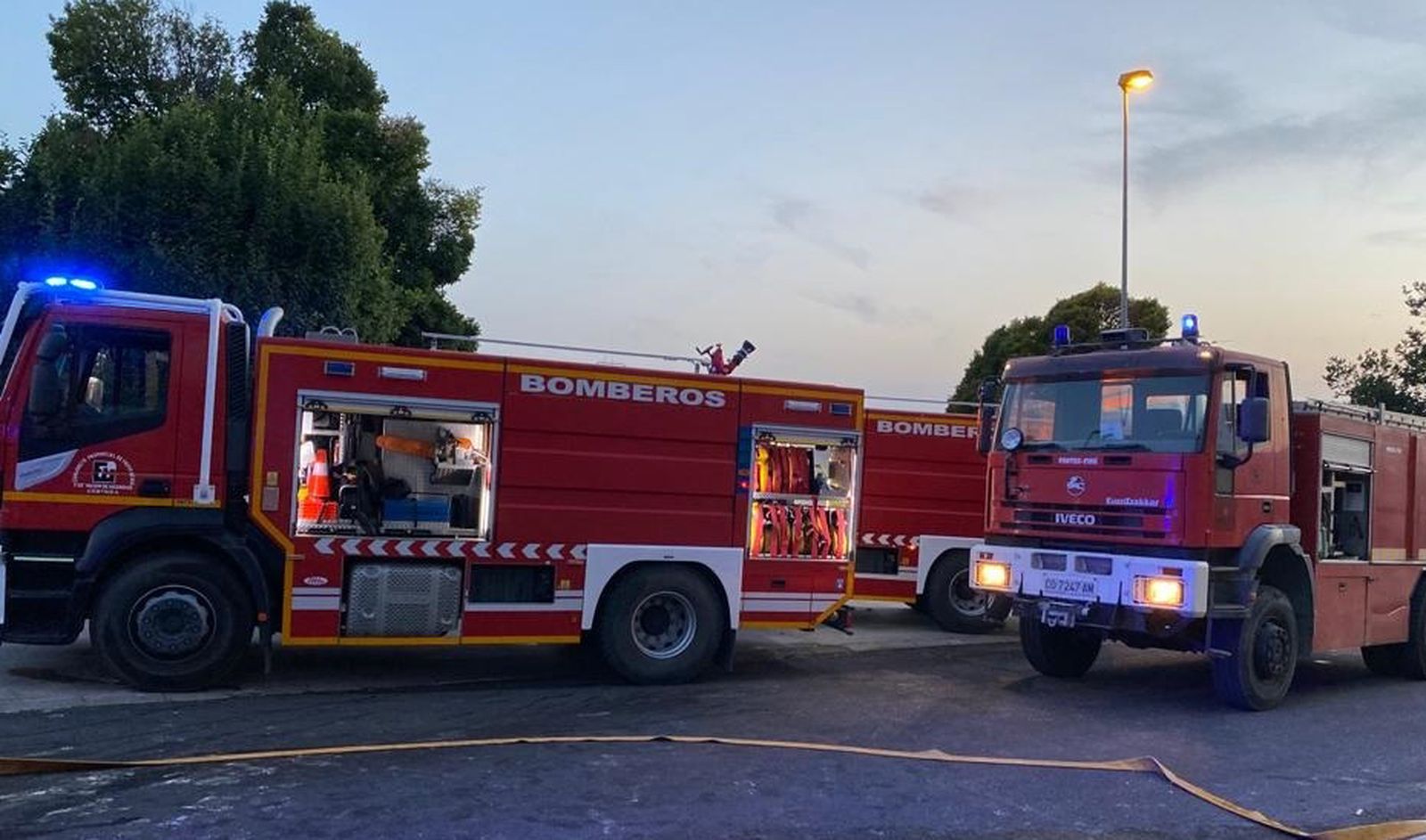 Varios vehículos del Consorcio Provincial de Bomberos de Córdoba.