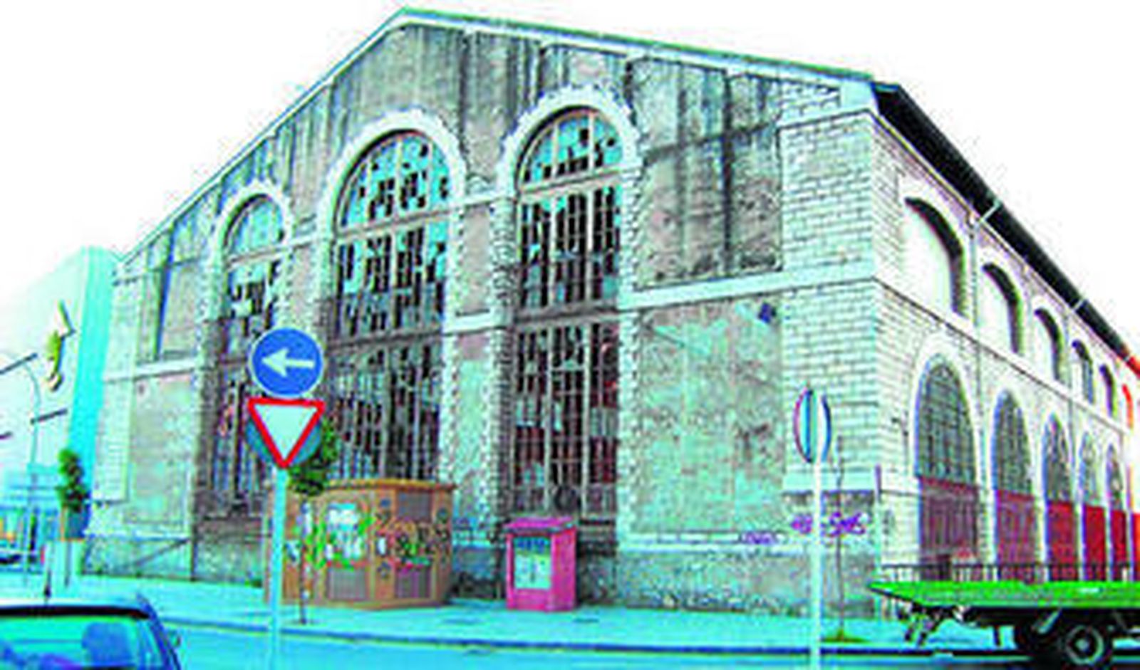 Taller de Ferrocarriles Andaluces, que durante un tiempo fue el Centro de Exposiciones Sur.