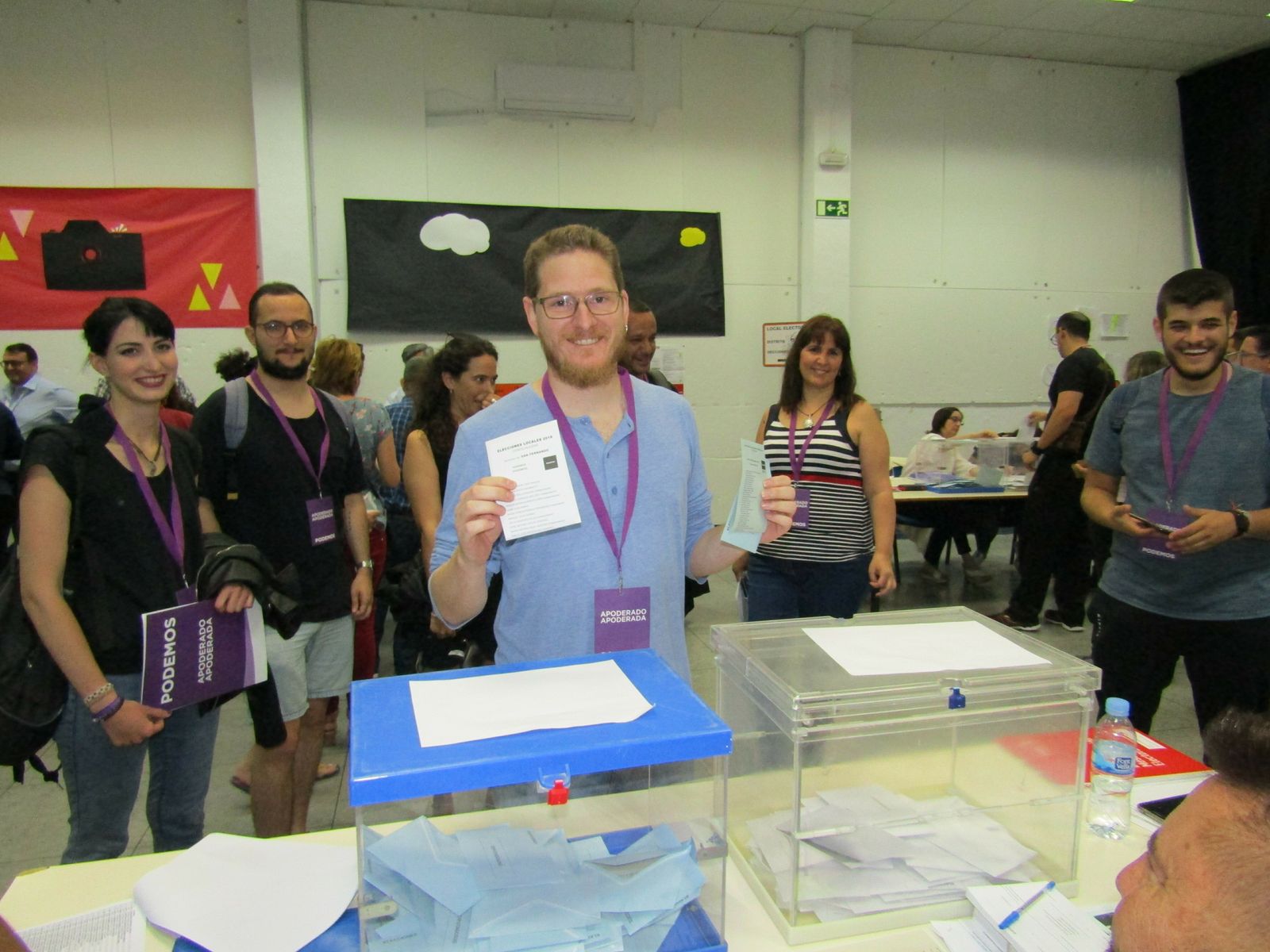 Ernesto Díaz, en su votación de los comicios municipales de mayo.