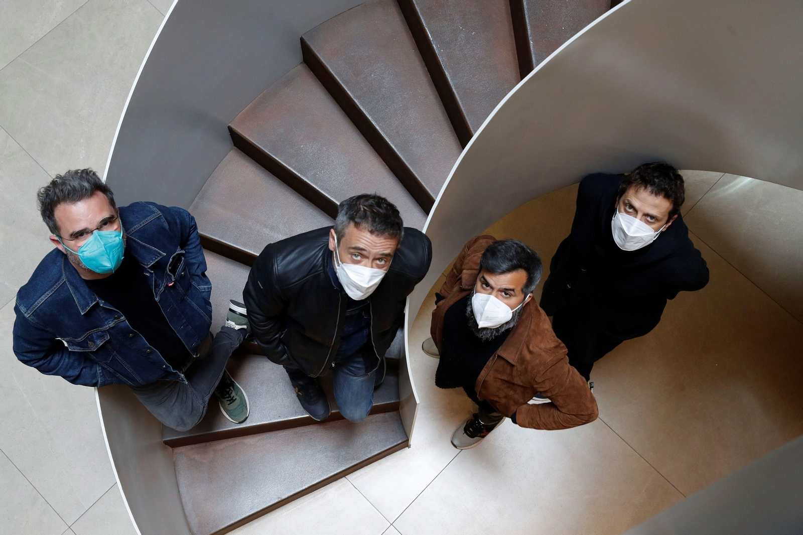 Love of Lesbian tras su concierto en el Palau Sant Jordi.