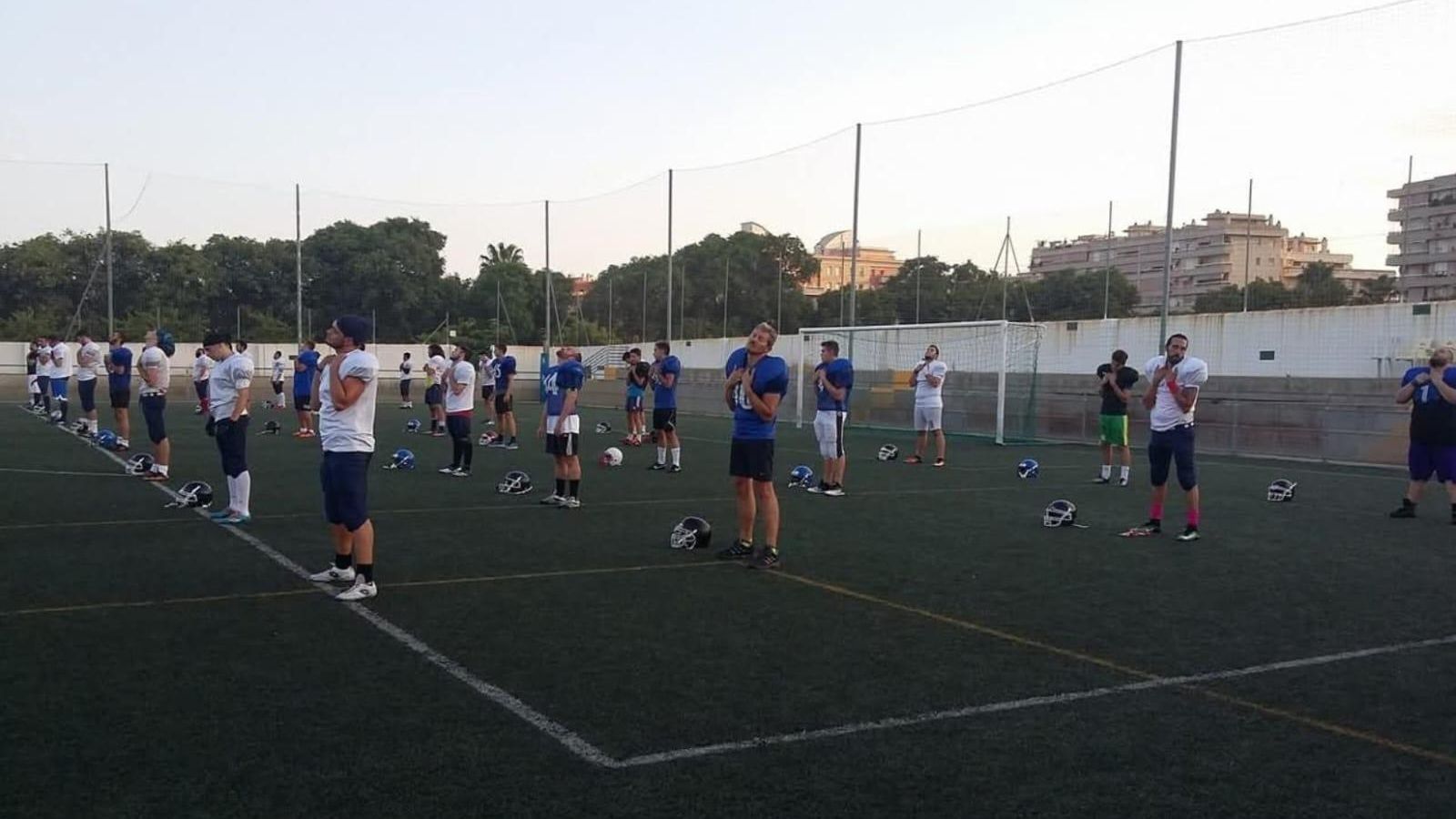 Primeros entrenamientos en el campo de fútbol de Portada Alta.