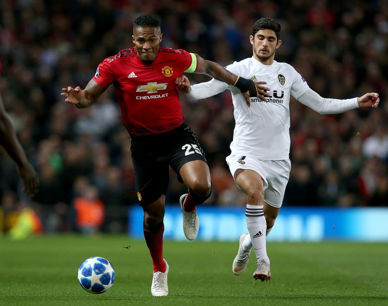 El Manchester United-Valencia, en imágenes