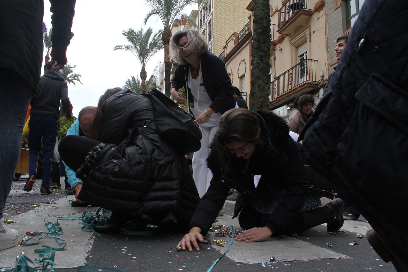 Cabalgata de los Reyes Magos 2018: Melchor, Gaspar y Baltazar adelantan su salida para llenar de ilusión las calles de Huelva