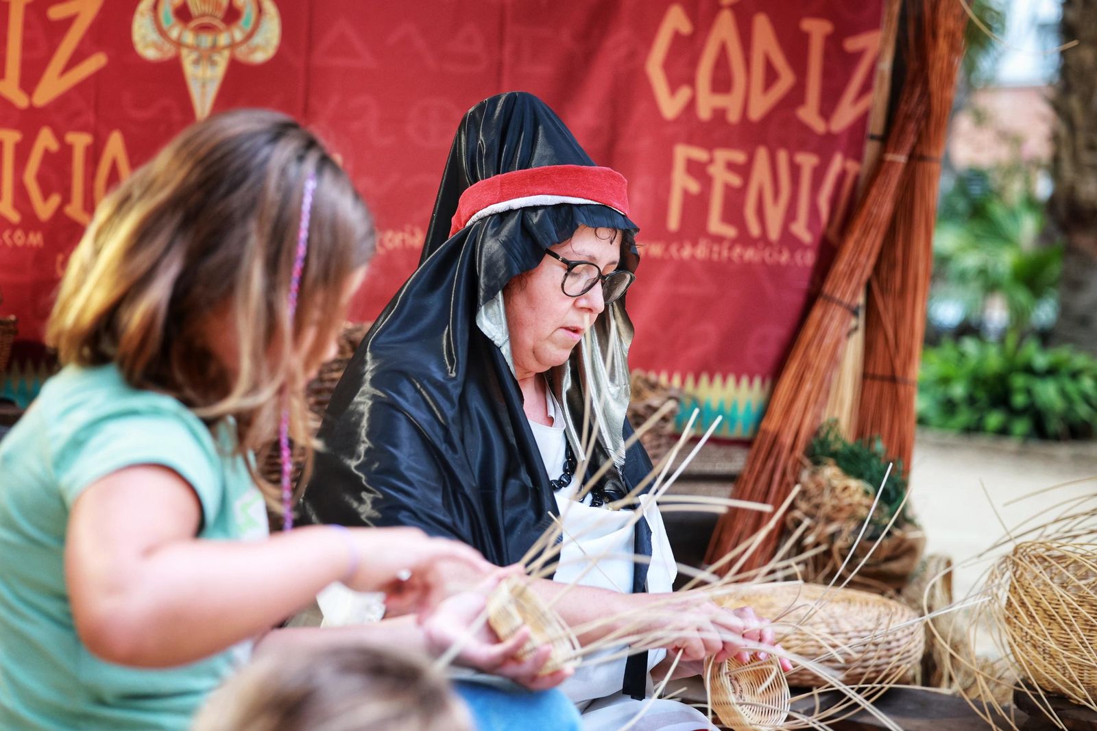 Imágenes del Mercado Fenicio del Parque Genovés de Cádiz