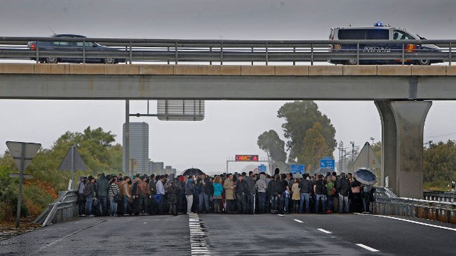 Una de las protestas de los alumnos para pedir mejores comunicaciones.