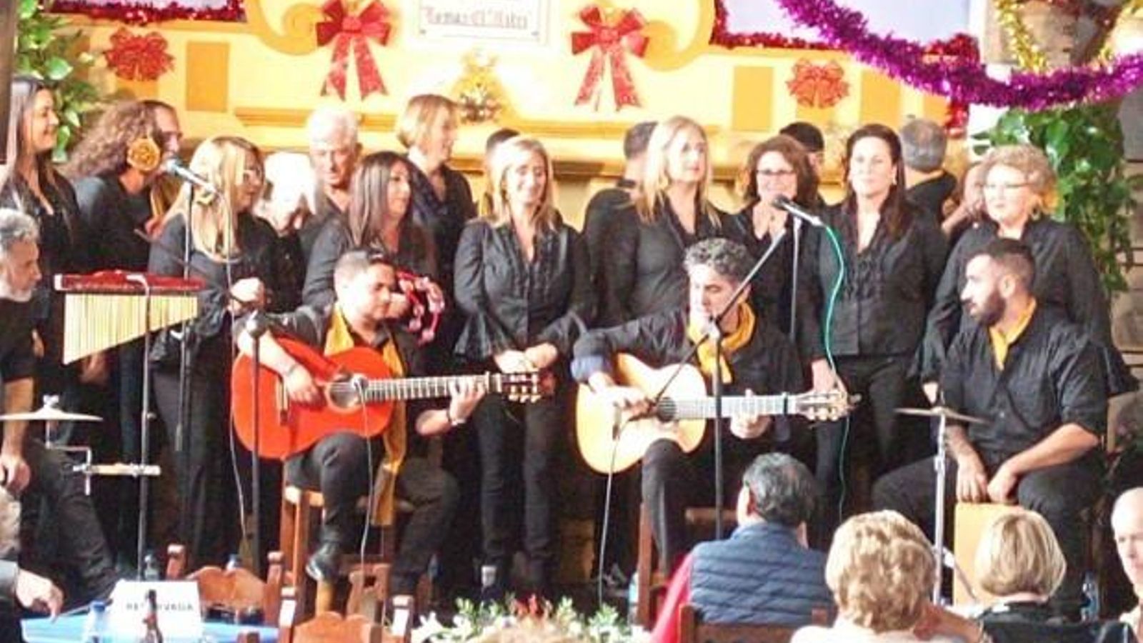 La actuación en la peña El Nitri.