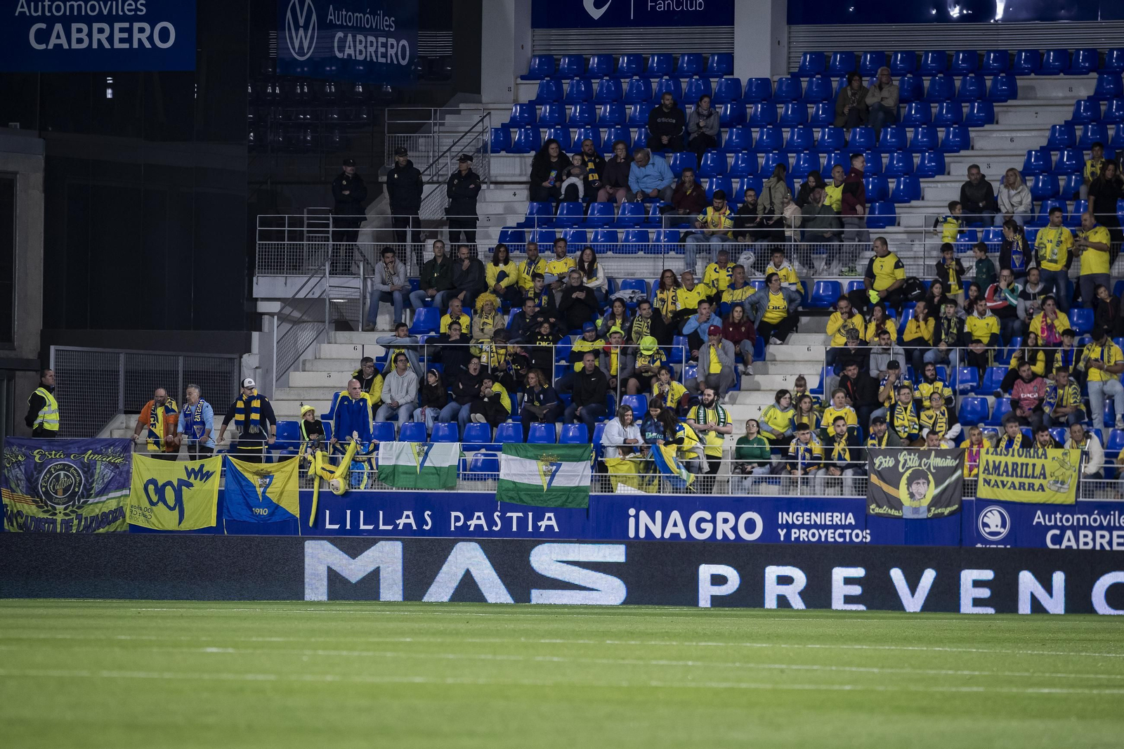 Las imágenes del partido entre el Huesca y el Cádiz C.F