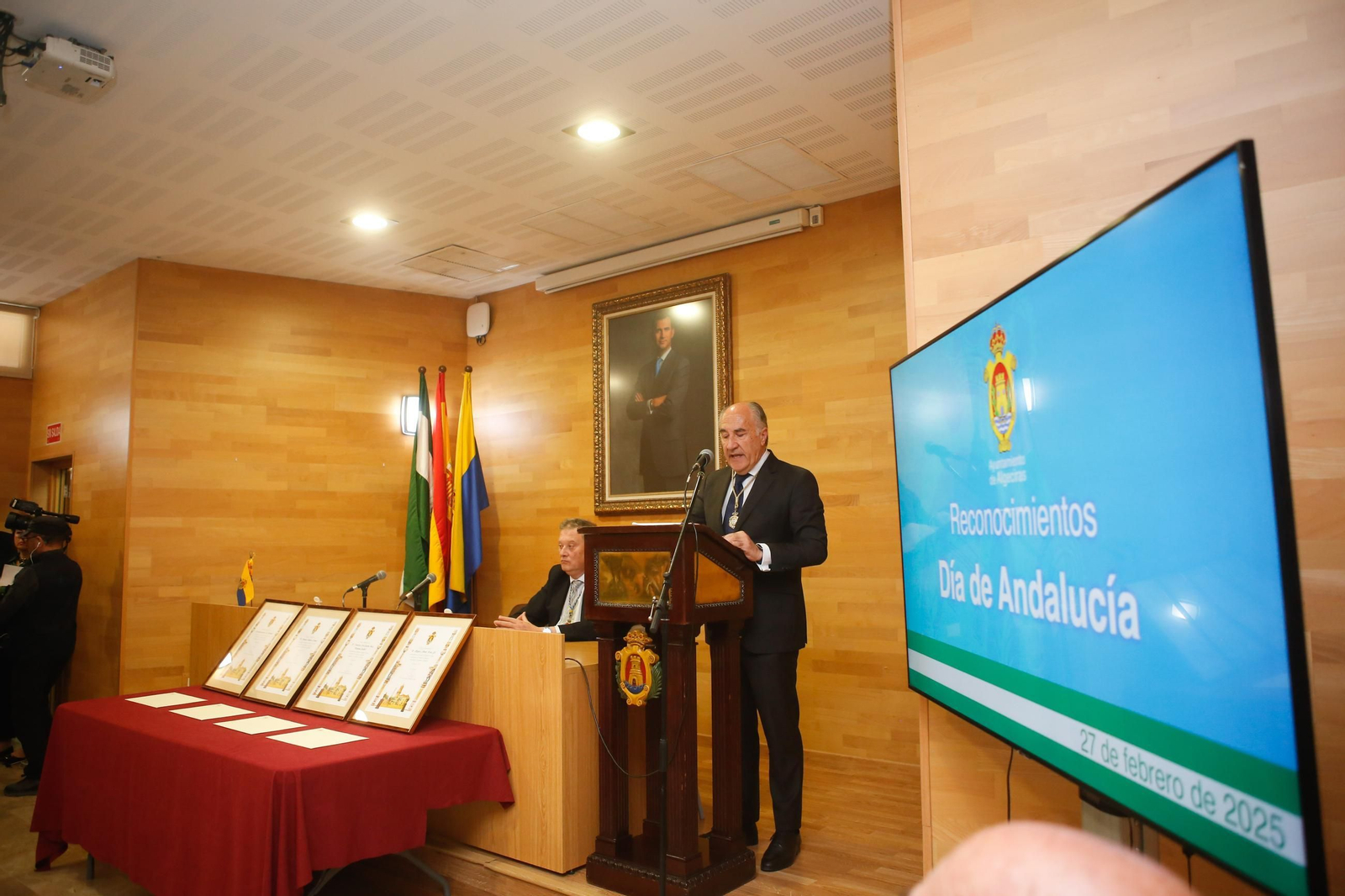 Fotos de la entrega de reconocimientos por el Día de Andalucía en Algeciras