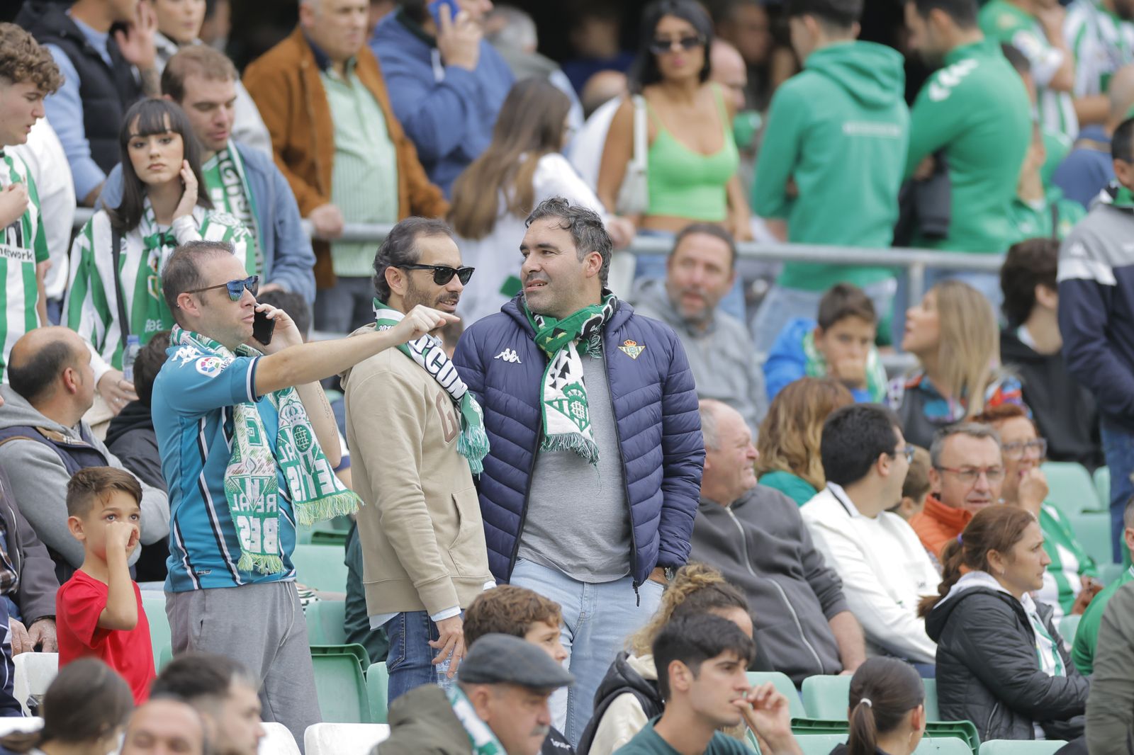Búscate en las fotos del Betis-Mallorca