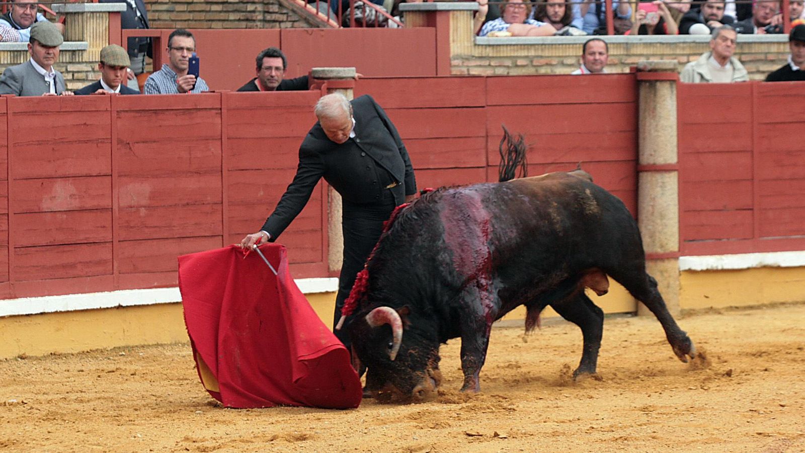 El cordobés en un festejo taurino benéfico en Córdoba en 2014.