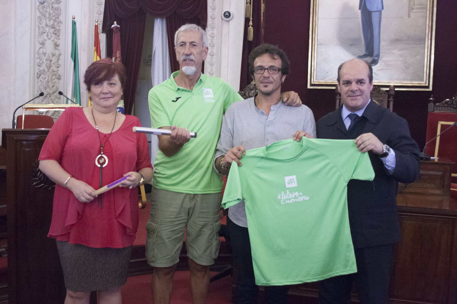 Maika Marín, Joseba Aulestia, José María González y Francisco Vaca, durante la presentación de la carrera.