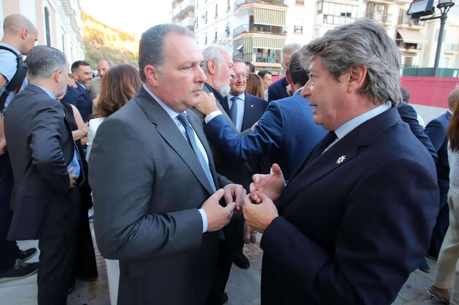 Imágenes de la recepción a los invitados a la gala de los Onubenses del Año