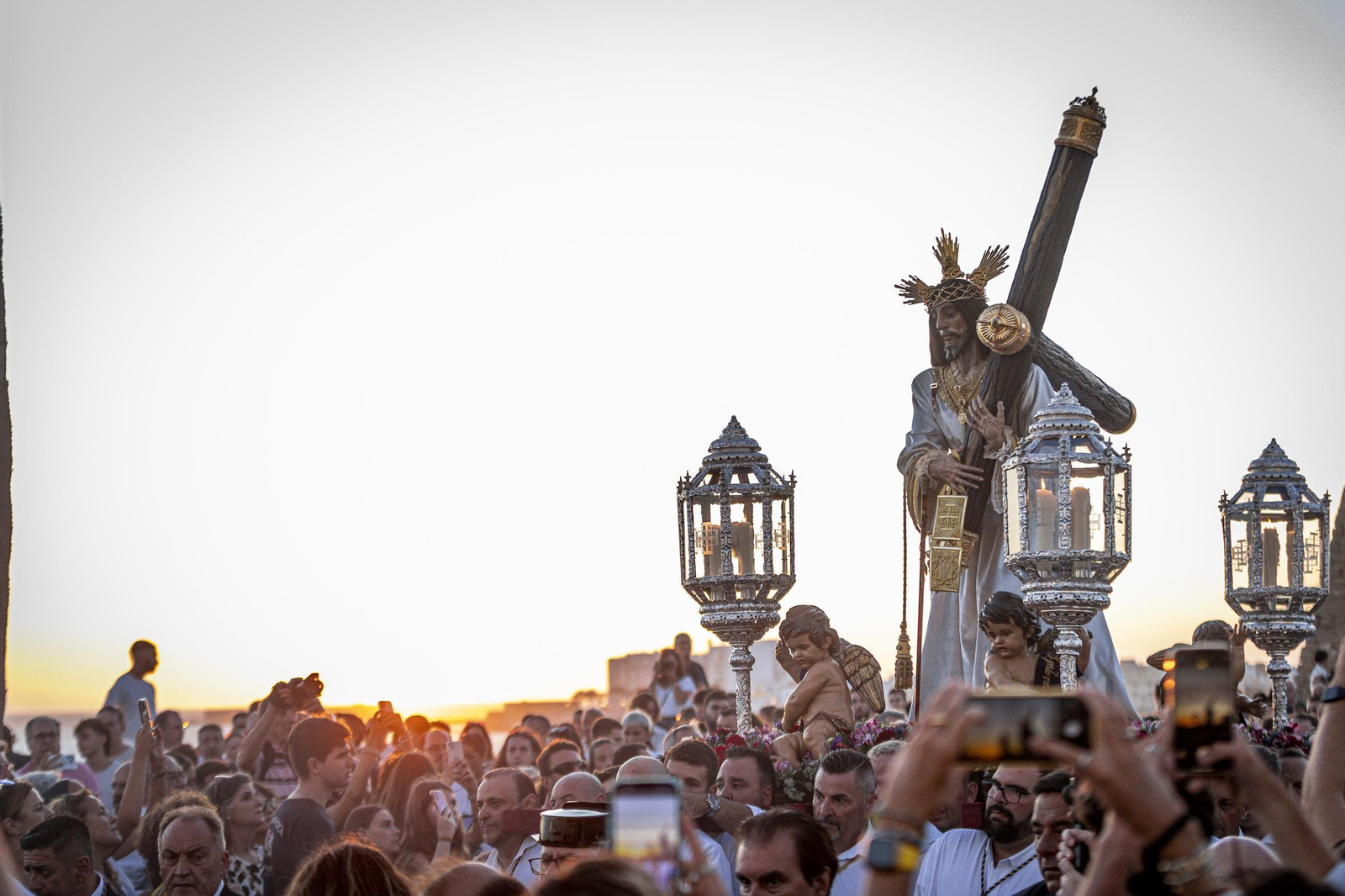 Las imágenes históricas del Nazareno en Puerta Tierra