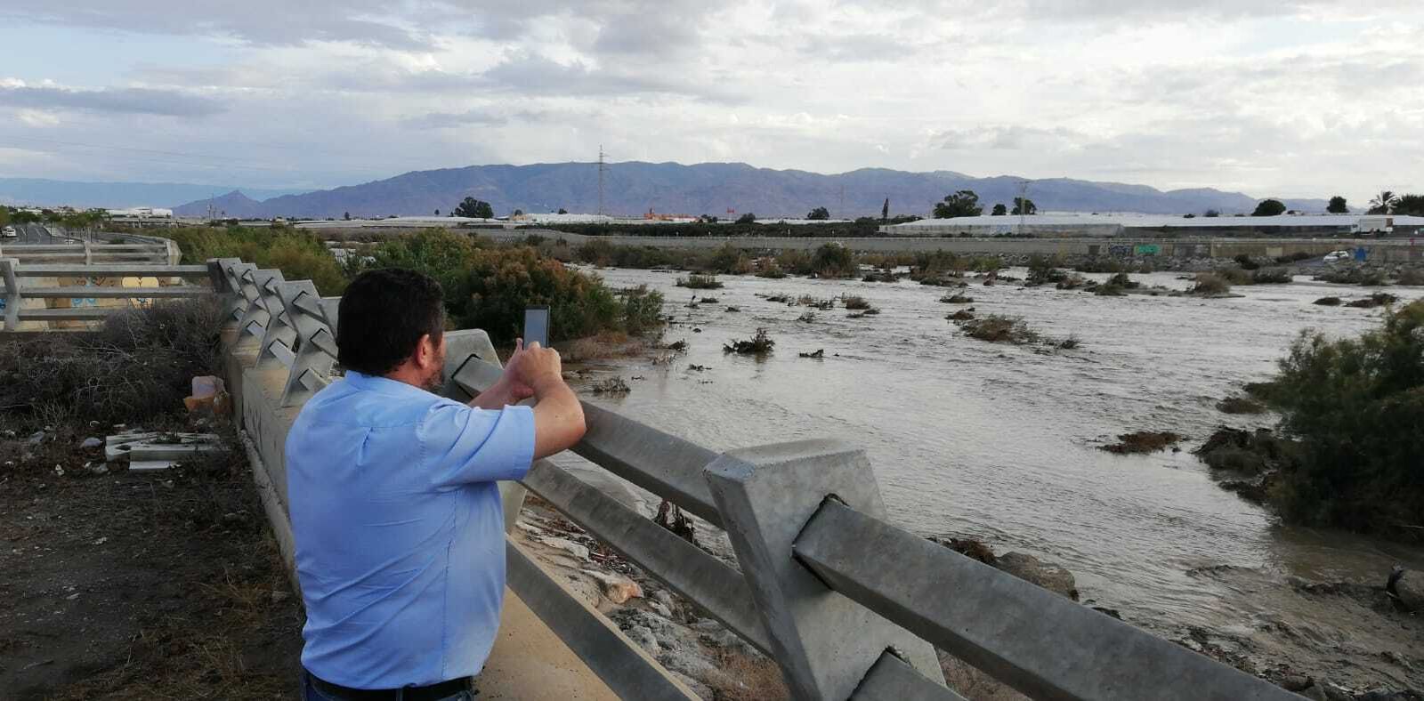 Las imágenes del paso de la gota fría por Almería