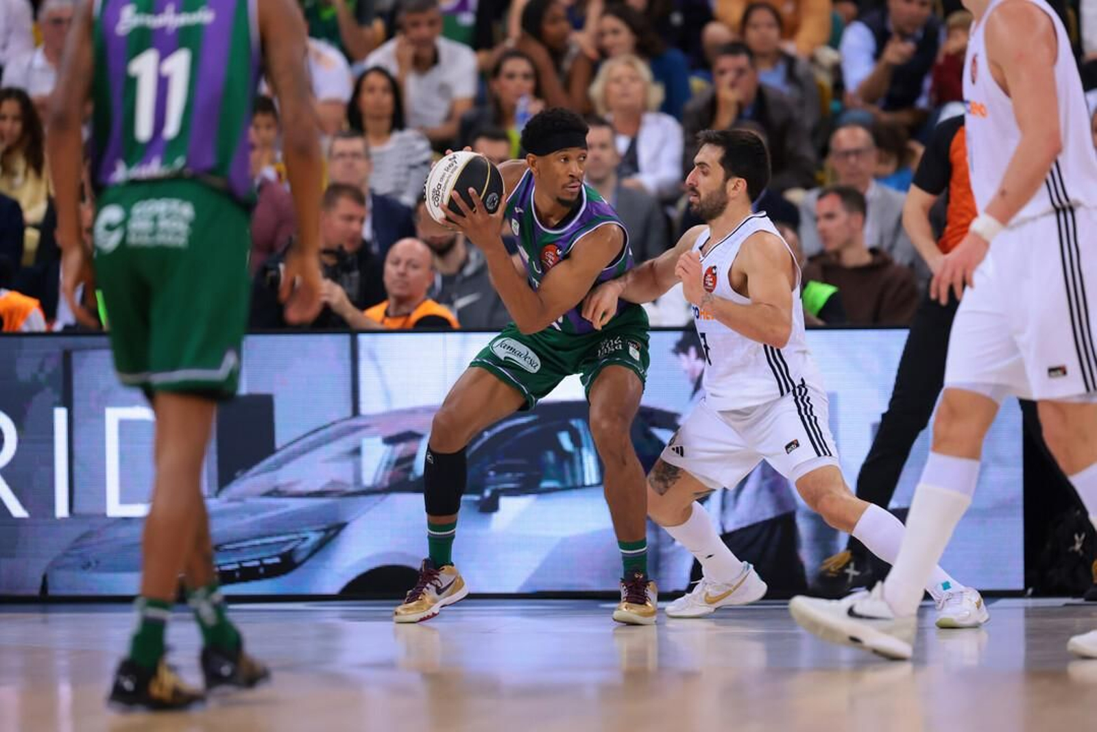 El Unicaja, campeón de Copa: Todas las imágenes del partido, la fiesta y la llegada a Málaga