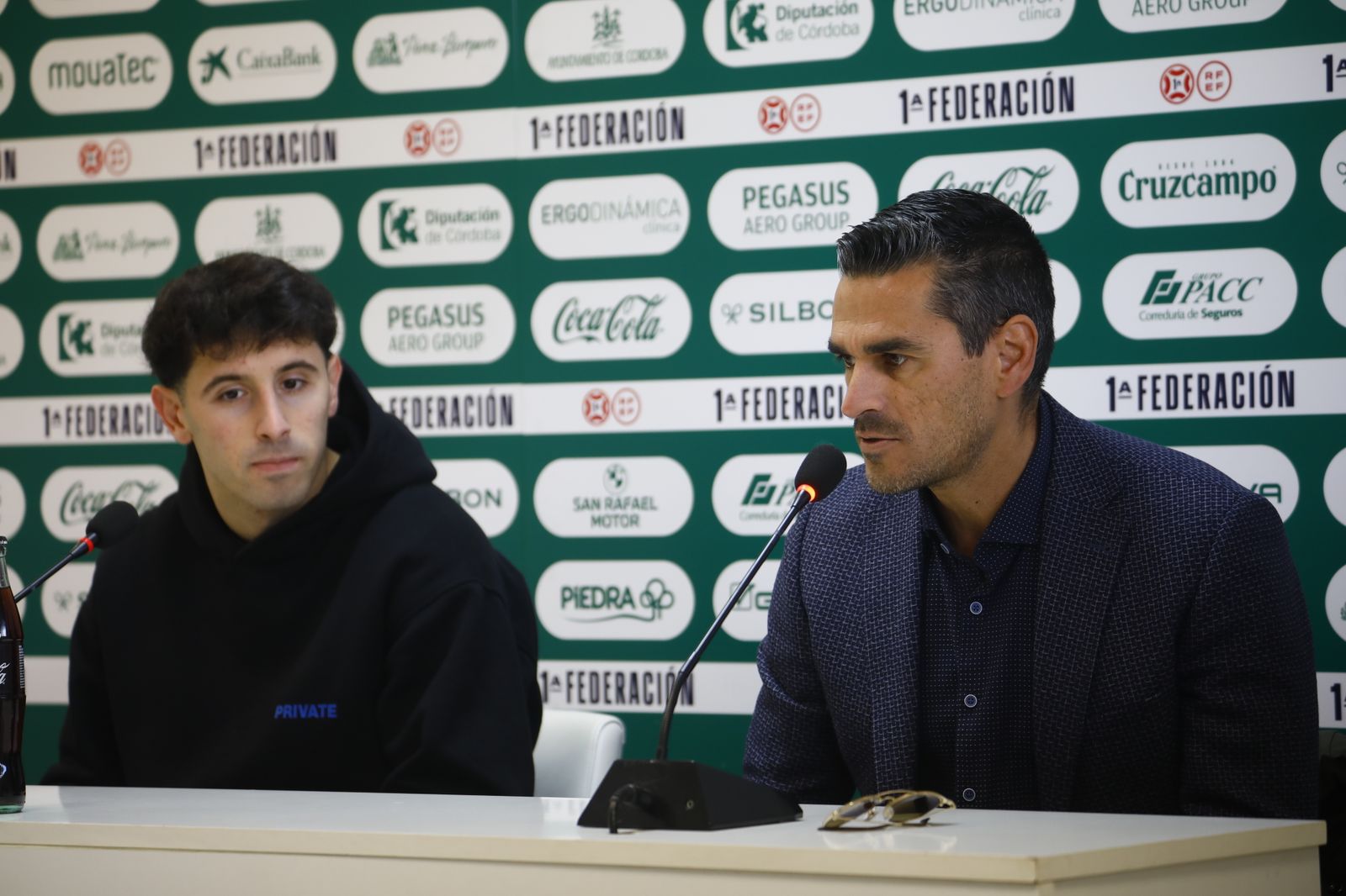 La presentación de Marco Camus en el Córdoba CF, en imágenes