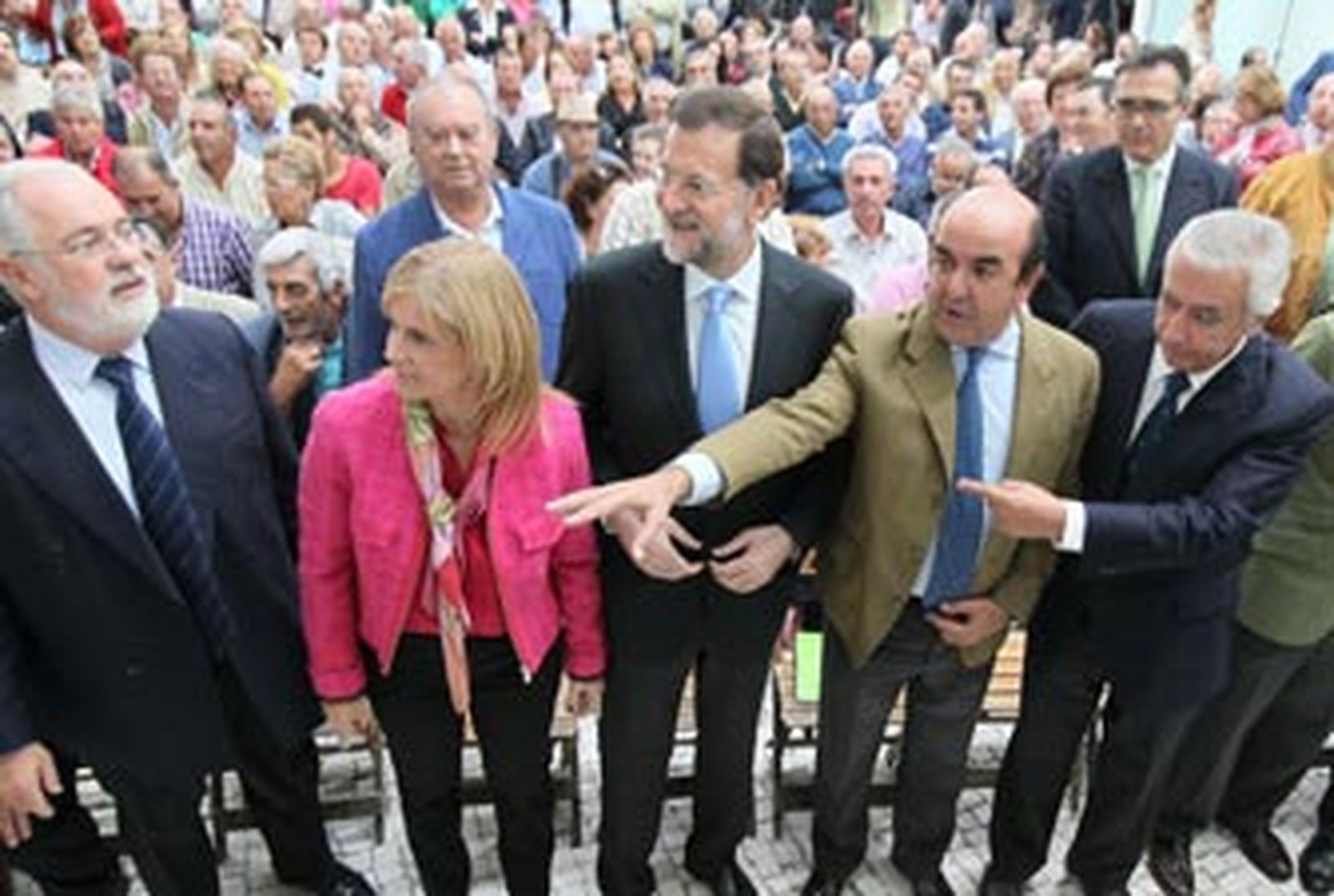 Rajoy da prioridad a la agricultura y a la defensa del sector en Bruselas