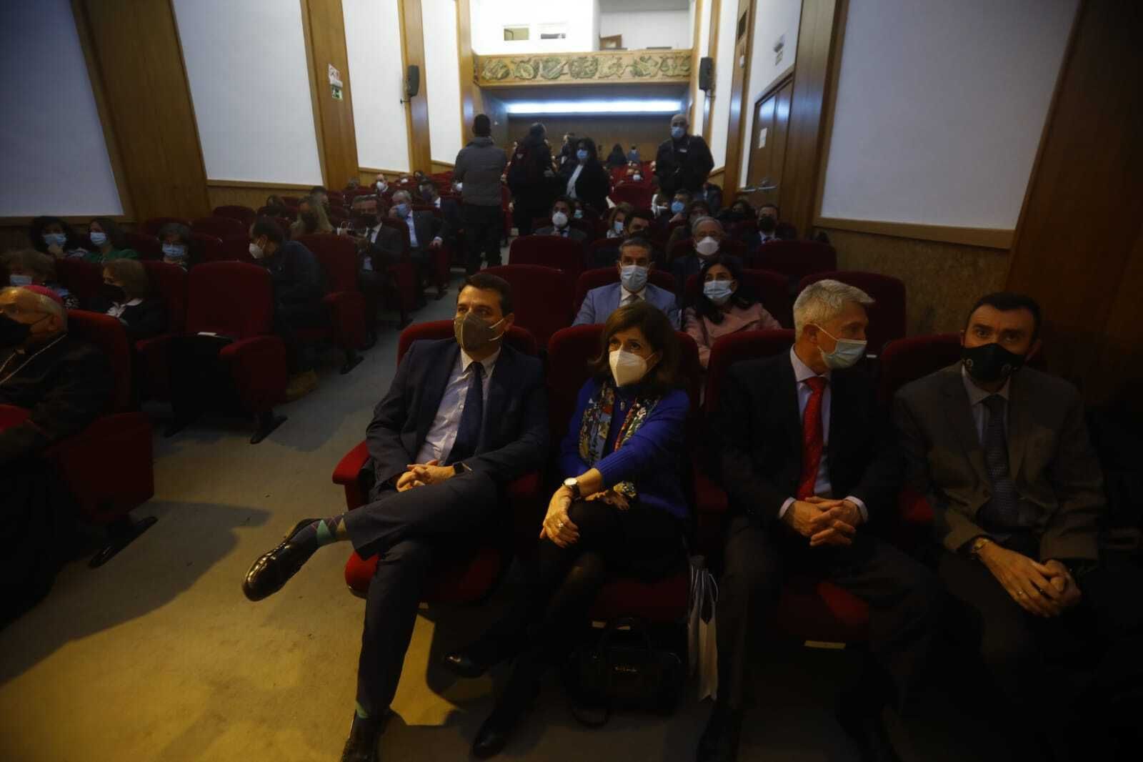 Cáritas premia la labor solidaria de cinco empresas de Córdoba, en imágenes