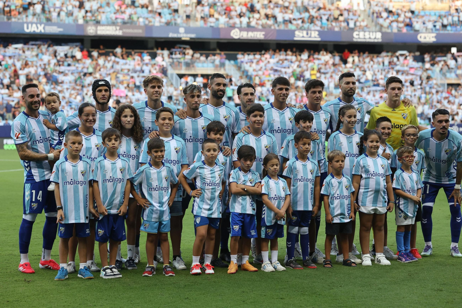 El Málaga CF-Real Betis del XXXV Trofeo Costa del Sol, en imágenes