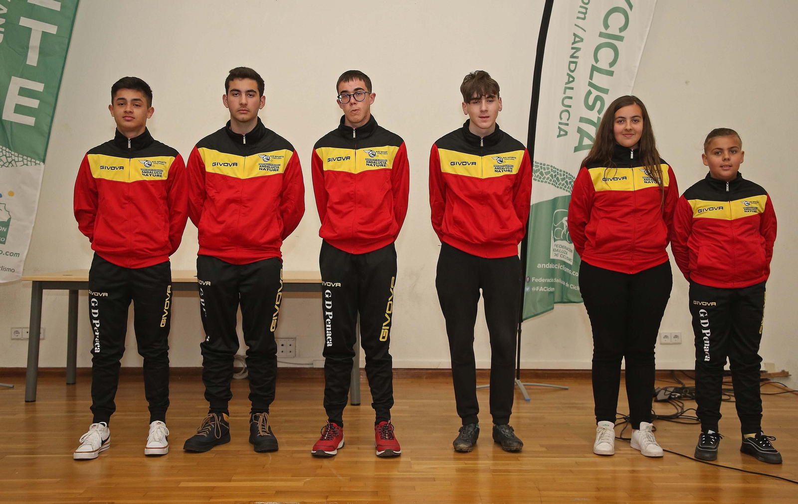 Fotos de la presentación del club de ciclismo 'Andalucía Nature' en Algeciras