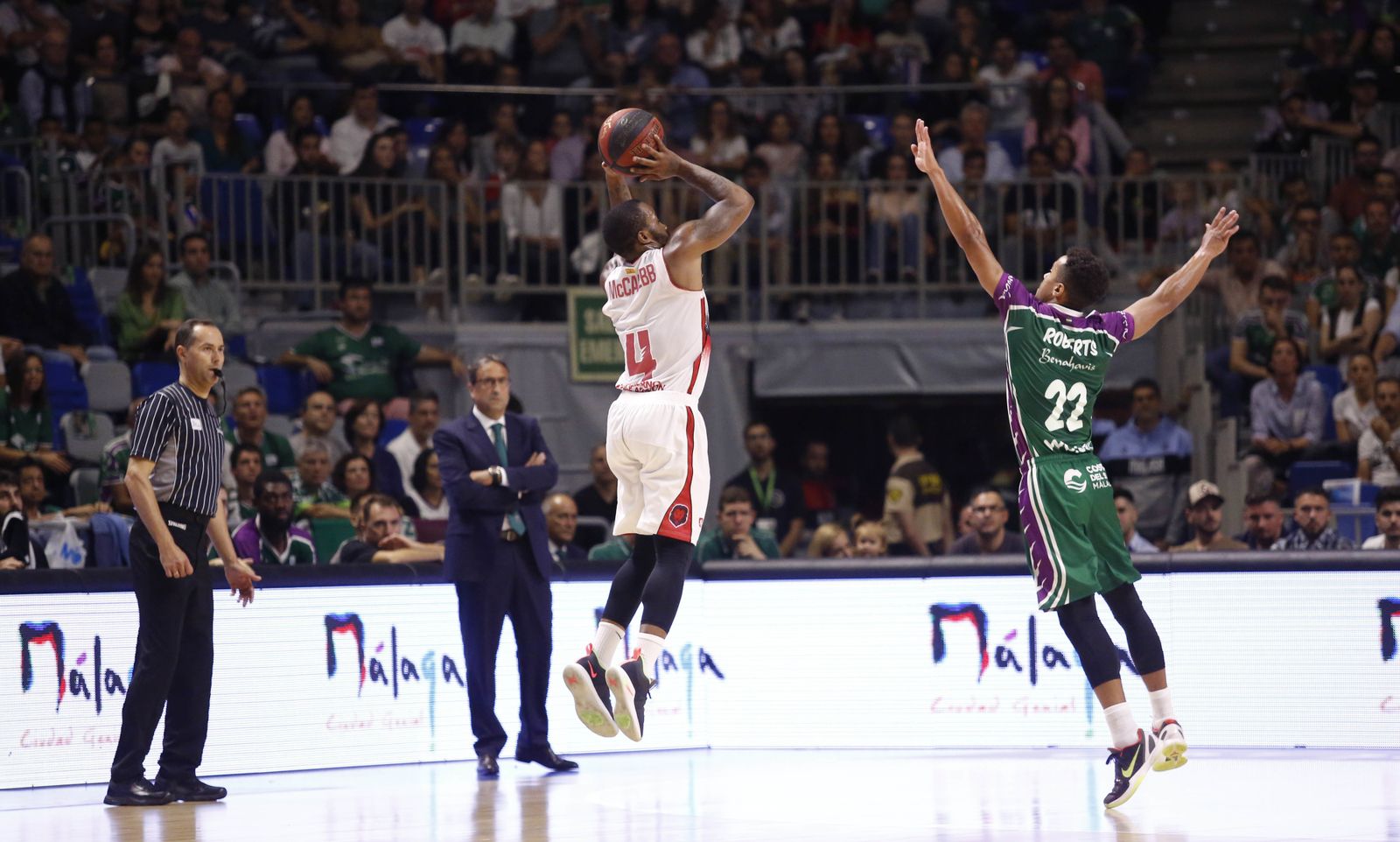 Las imágenes del Unicaja-Tecnyconta Zaragoza