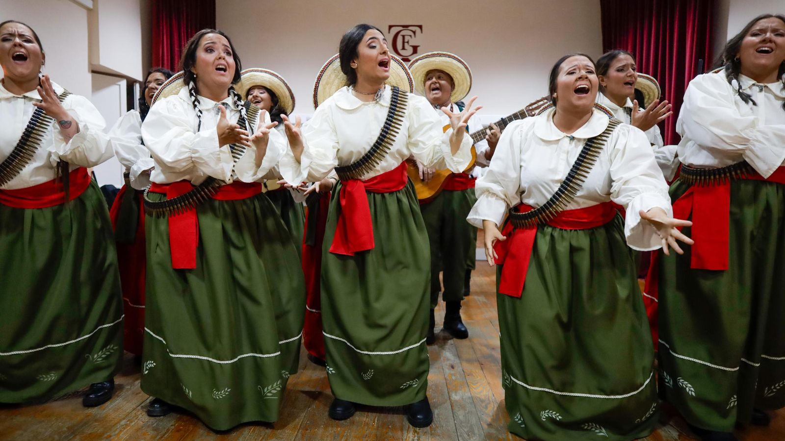 Búscate entre las mejores imágenes de la decimotercera sesión de preliminares del COAC 2025