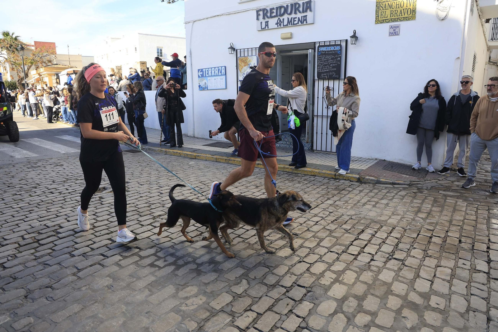 Las fotos de la XVI Carrera del Estrecho-Memorial Pepe Serrano en Tarifa