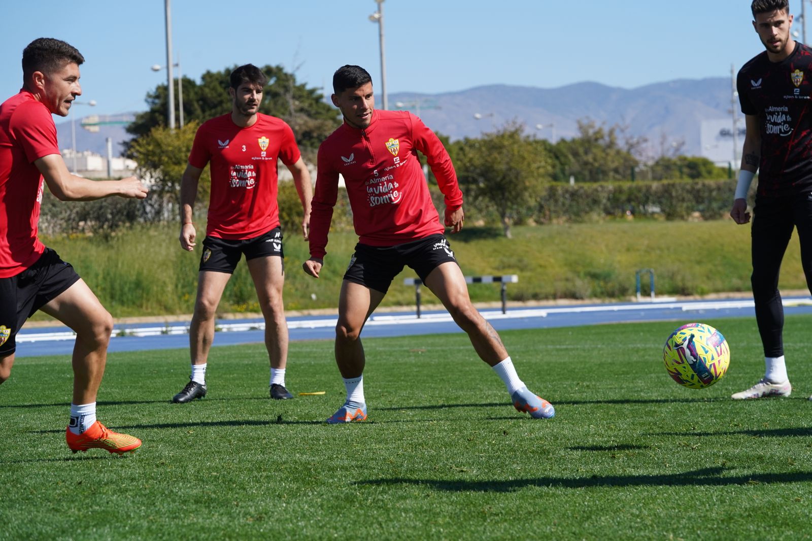 Así ha sido el entrenamiento de la UD Almería este jueves