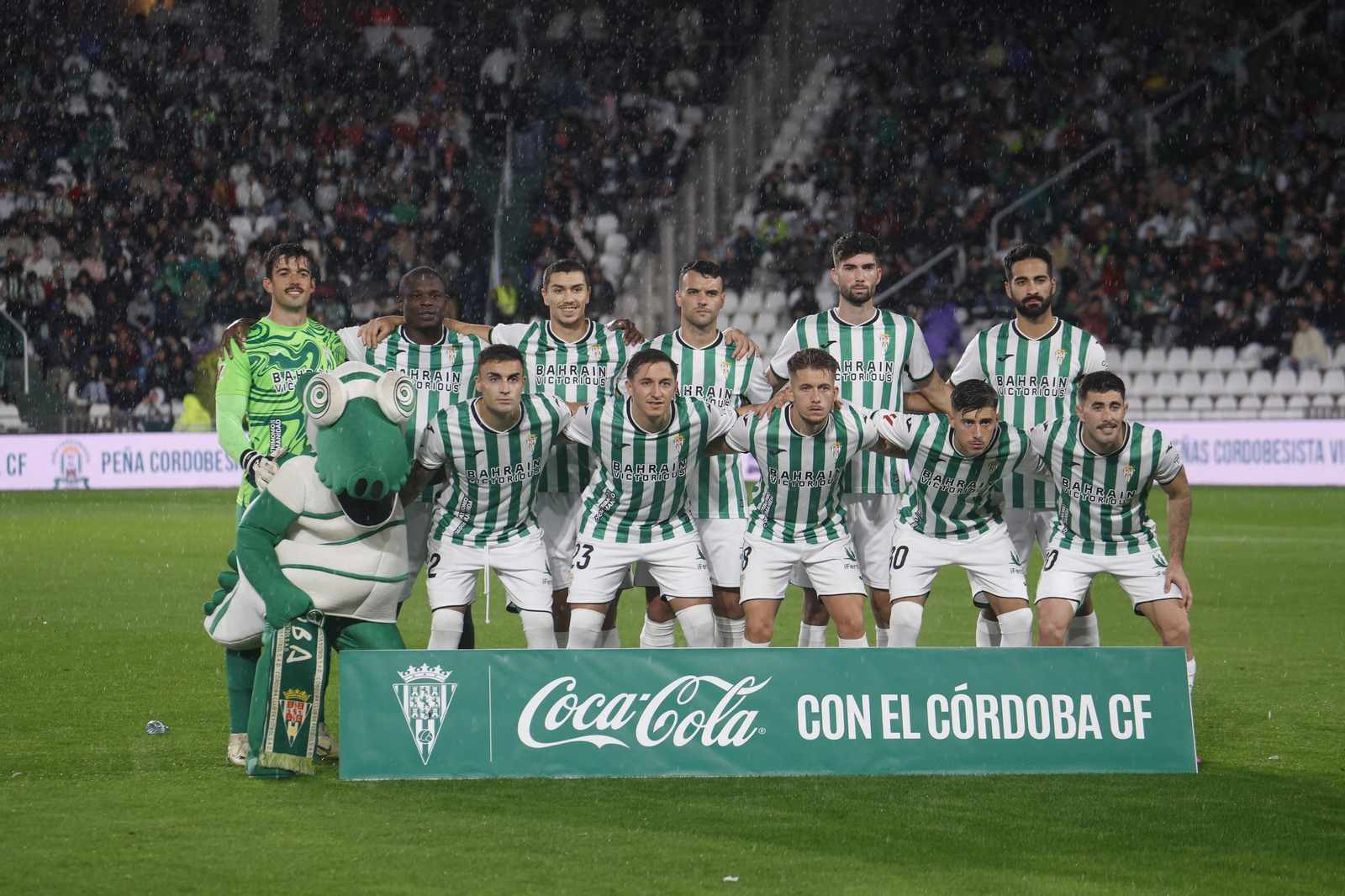 Las mejores fotos del ambiente en El Arcángel para el Córdoba CF - Deportivo