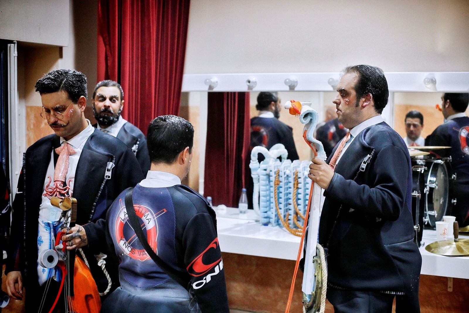 Chirigota 'La última y nos vamos'