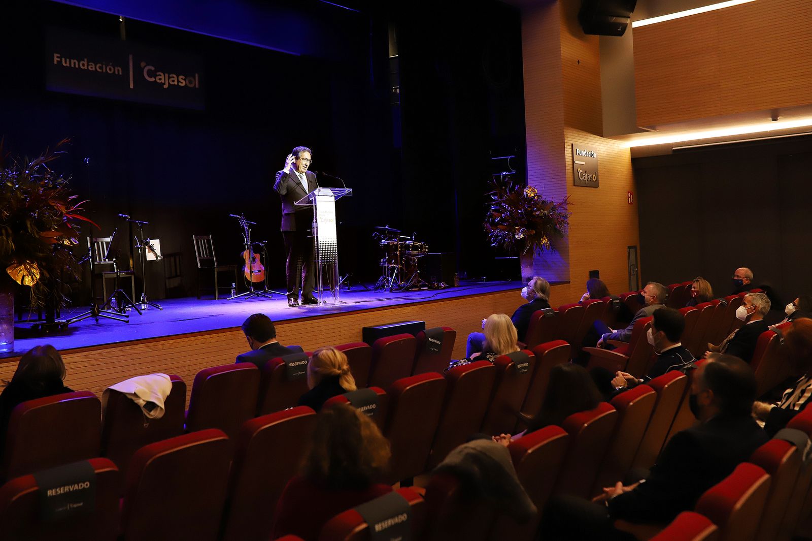 Antonio Pulido, presidente de la Fundación Cajasol, en el escenario.